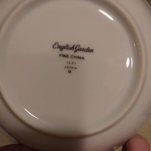 English Garden china bowls set of 2 - Picture 2 of 2